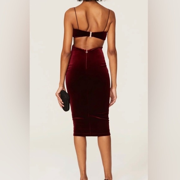 Nookie NWT Dejavu Midi Dress in Wine 🔥 - Picture 5 of 14